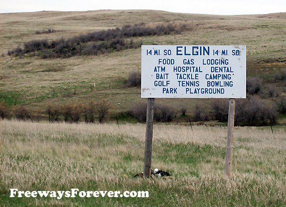 Elgin Town Sign listing many Activities