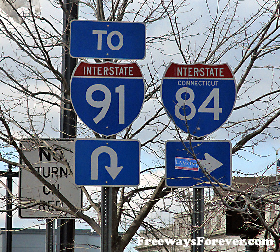 Interstate 91 U-Turn sign in Connecticut
